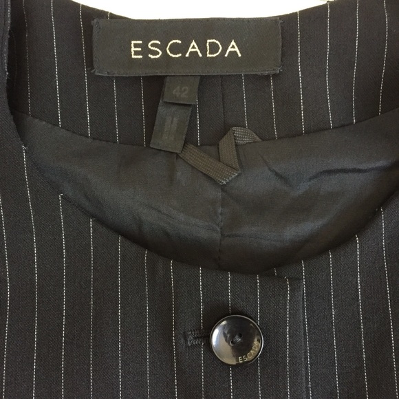 escada crewneck button front pin stripe blazer - Picture 4 of 8